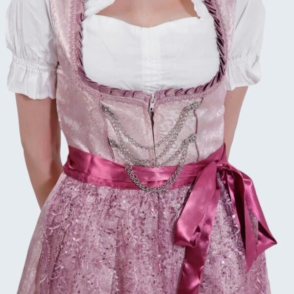 Lisa Dirndl