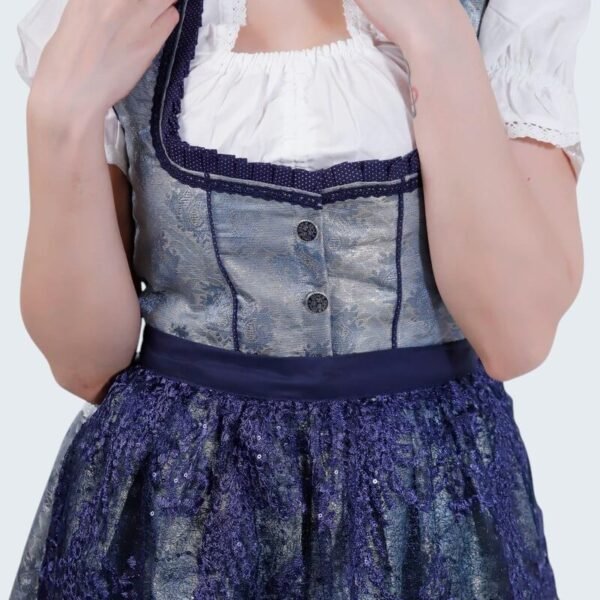 Nastassja Dirndl